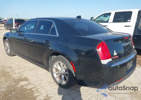 2015 Chrysler 300 Limited из США, поврежденный, VIN 2C3CCAAG0FH853691